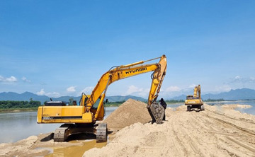 Việt Nam tính nhập lượng lớn cát, sỏi từ Campuchia để làm đường cao tốc