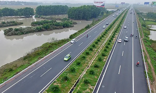 Lý do Bộ Xây dựng bác đề xuất mở rộng cao tốc Hà Nội - Bắc Giang 8 làn xe