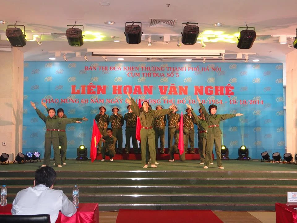 LIÊN HOAN VĂN NGHỆ