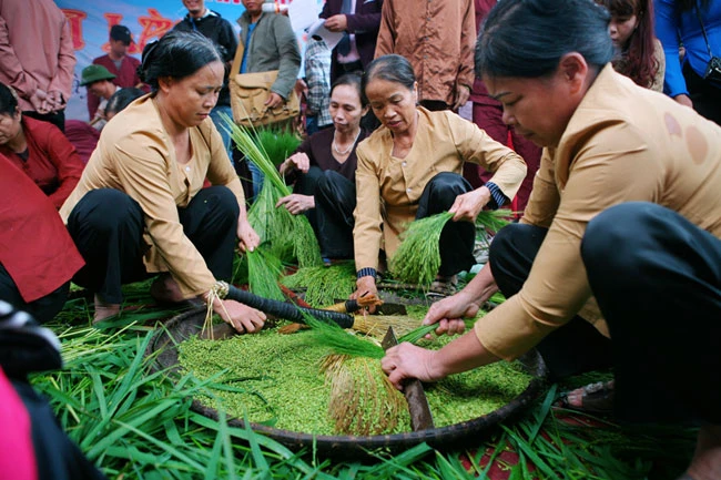 NGÀY HỘI VĂN HÓA CỐM MỄ TRÌ QUẬN NAM TỪ LIÊM NĂM 2016