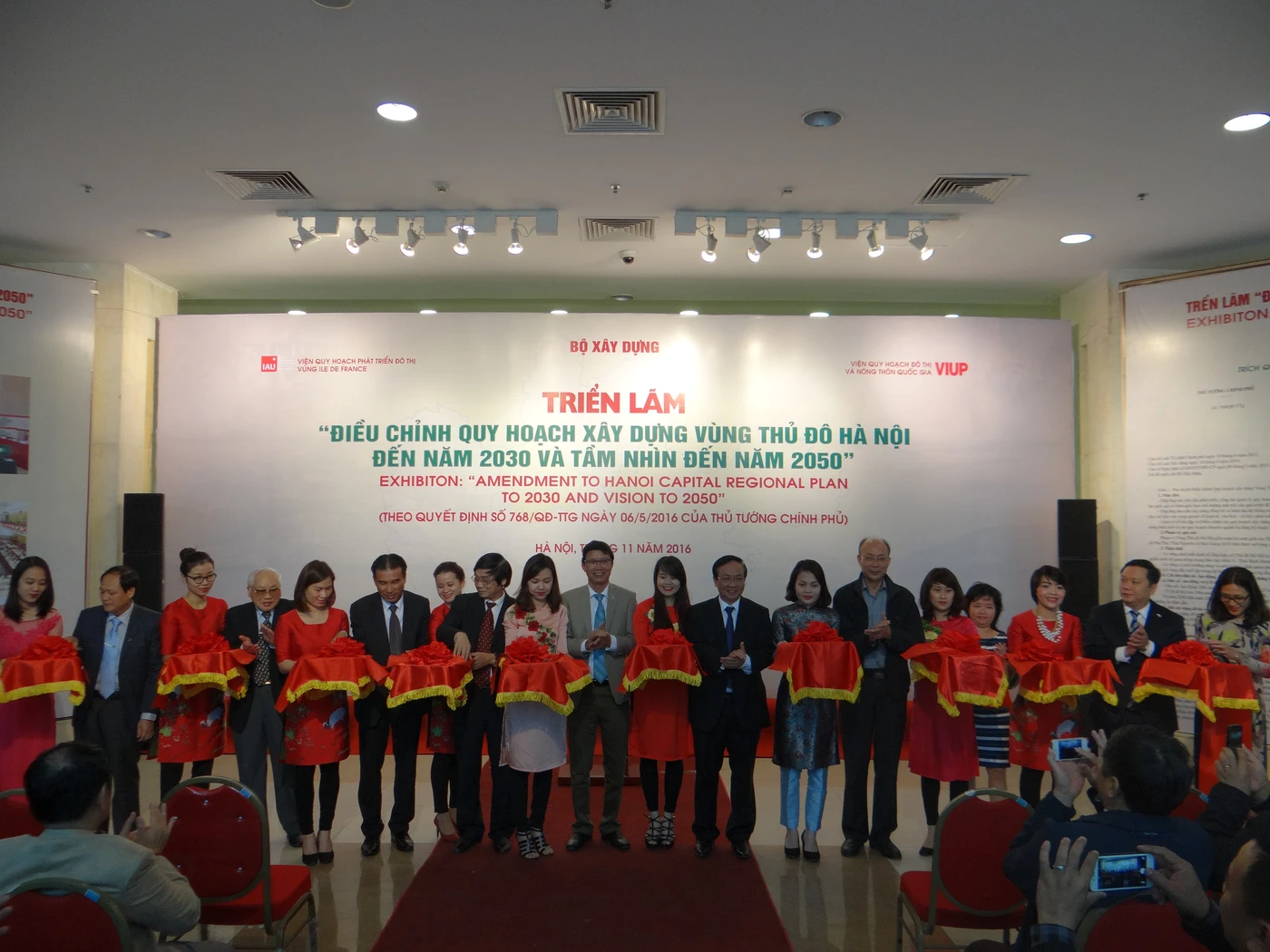 TRIỂN LÃM - "ĐIỀU CHỈNH QUY HOẠCH XÂY DỰNG VÙNG THỦ ĐÔ HÀ NỘI ĐẾN NĂM 2030 VÀ TẦM NHÌN ĐẾN NĂM 2050"
