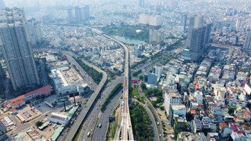 TP HCM tập trung hoàn thành tối thiểu ba tuyến metro trước năm 2030