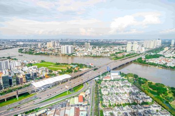 Vinspeed của ông Phạm Nhật Vượng tăng vốn khủng trong ngày công bố rút khỏi đường sắt cao tốc Bắc - Nam