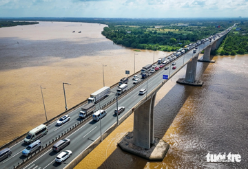 Bộ Xây dựng thống nhất đầu tư khẩn cấp để mở rộng cao tốc TP.HCM - Long Thành - Dầu Giây