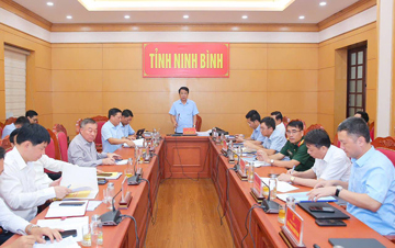 UBND tỉnh Ninh Bình nghe VIUP báo cáo phương án Quy hoạch chung Khu kinh tế Ninh Cơ đến năm 2050