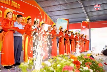 Viện trưởng VIUP tham dự và cắt băng khai mạc Triển lãm Quốc tế VIETBUILD Hà Nội lần thứ 2 năm 2025