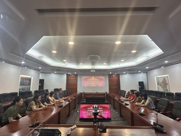 Công đoàn Viện Quy hoạch đô thị và nông thôn quốc gia tổ chức thăm hỏi, tặng quà nhân dịp Tháng Công nhân năm 2025