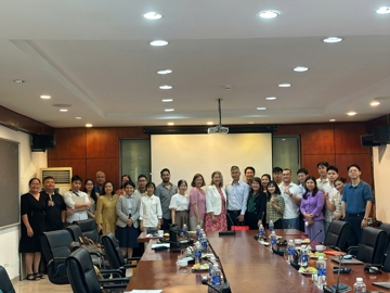 Chia sẻ kinh nghiệm về ứng dụng GIS và quản lý rác thải đô thị tại Canada